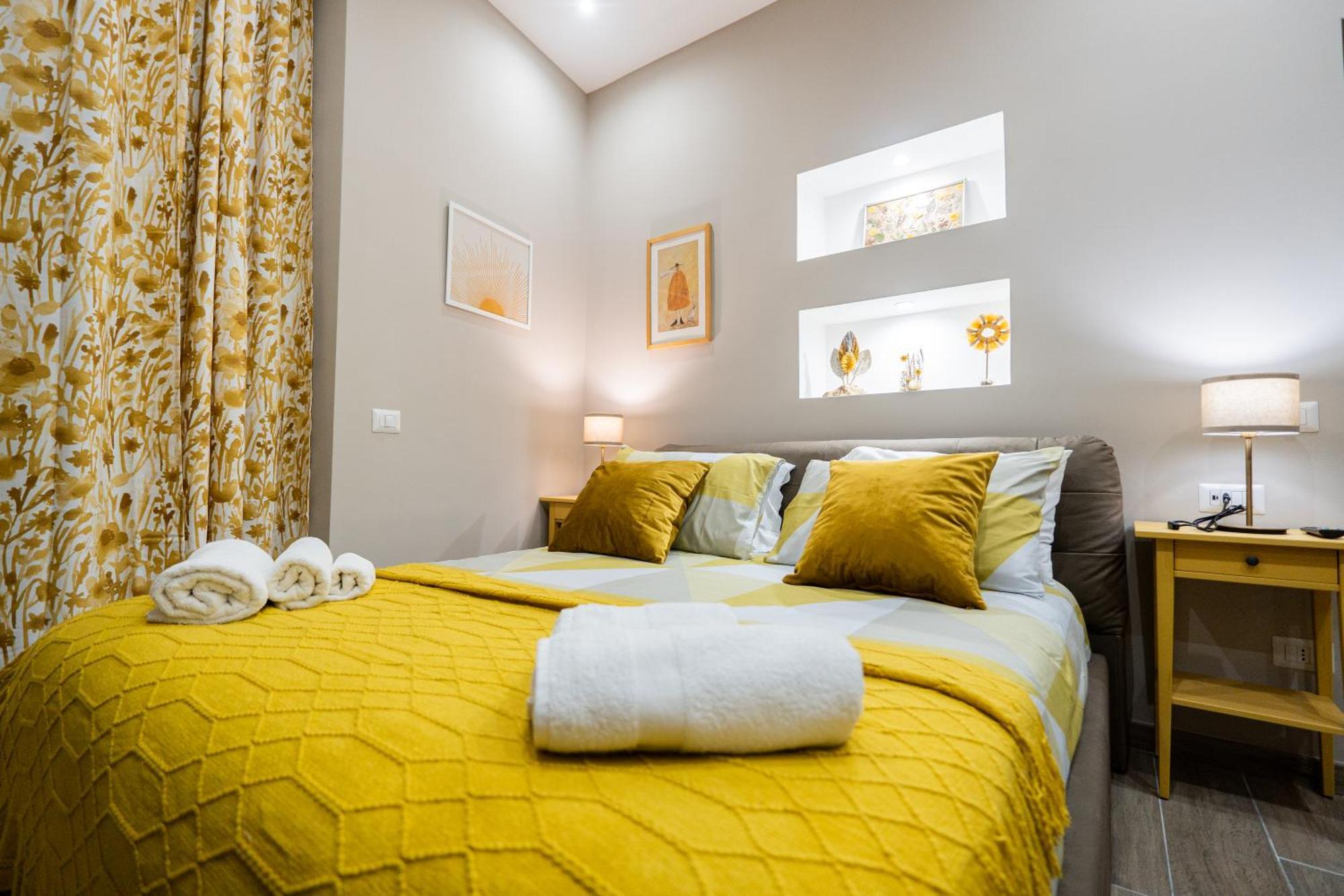 La Casa Di Bianca - Modern Suites Near Plebiscito Νάπολη Εξωτερικό φωτογραφία