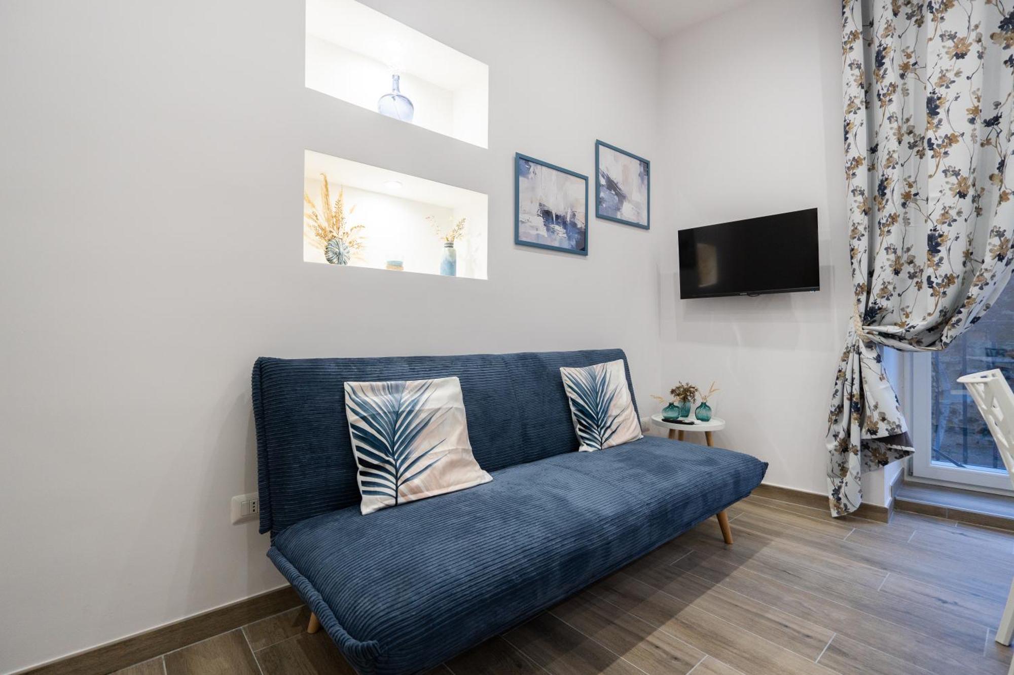 La Casa Di Bianca - Modern Suites Near Plebiscito Νάπολη Εξωτερικό φωτογραφία