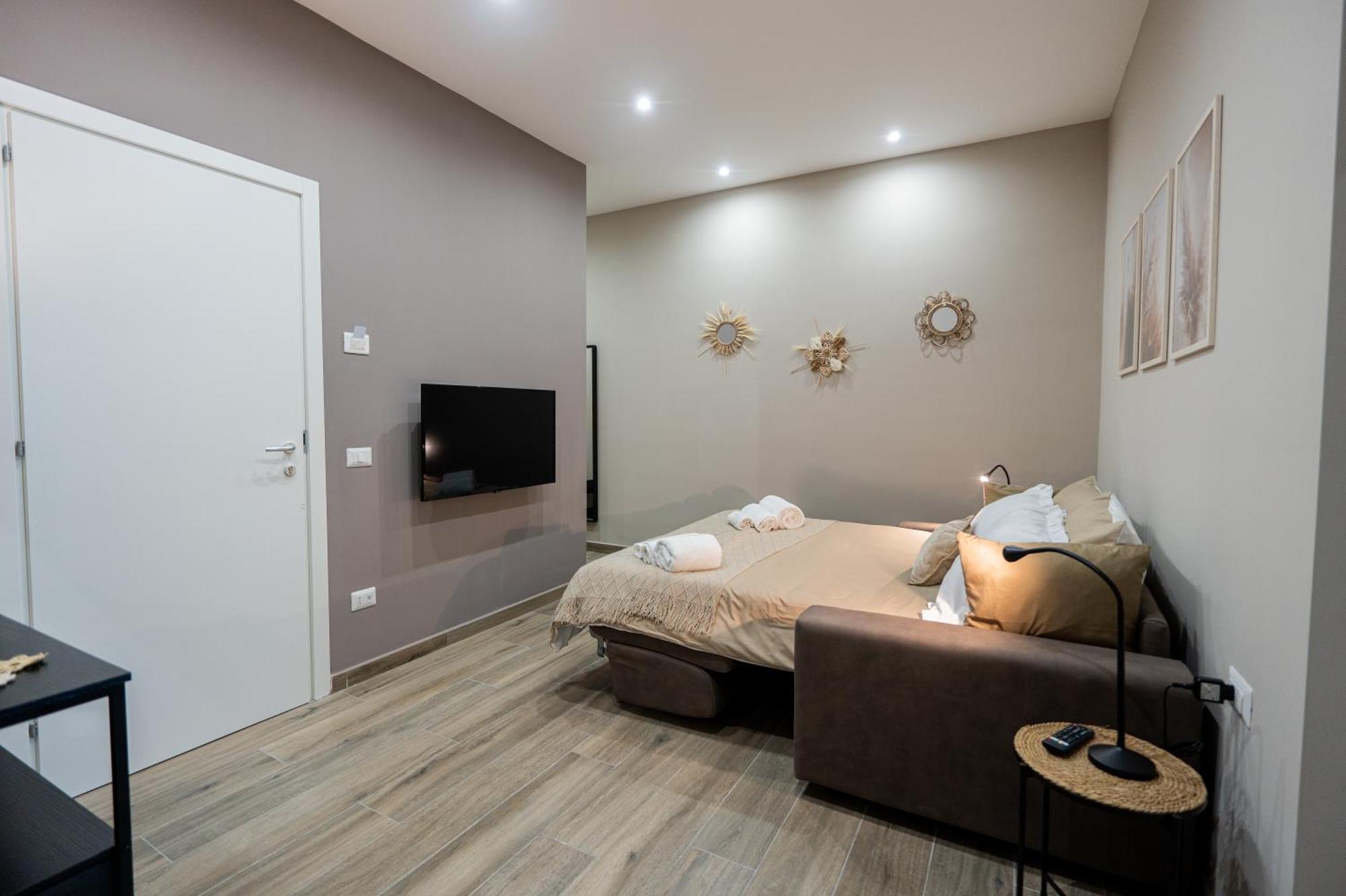 La Casa Di Bianca - Modern Suites Near Plebiscito Νάπολη Εξωτερικό φωτογραφία