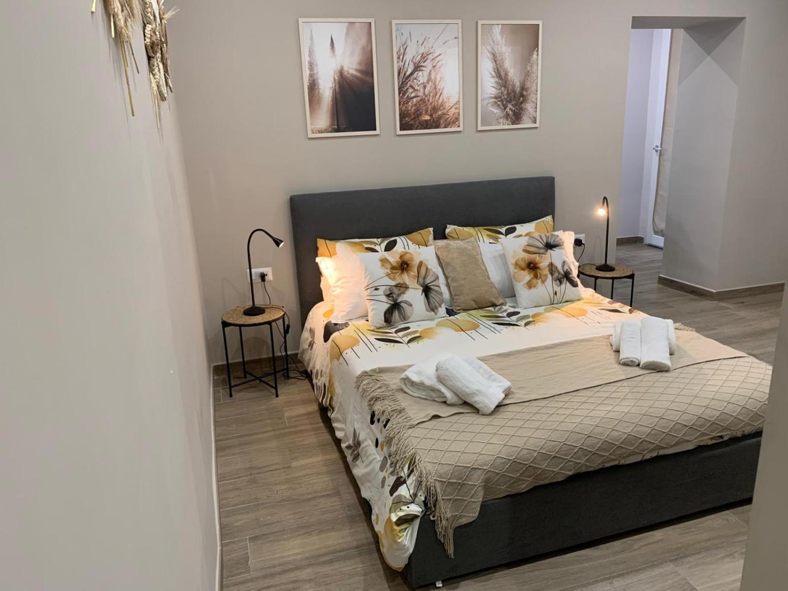 La Casa Di Bianca - Modern Suites Near Plebiscito Νάπολη Εξωτερικό φωτογραφία